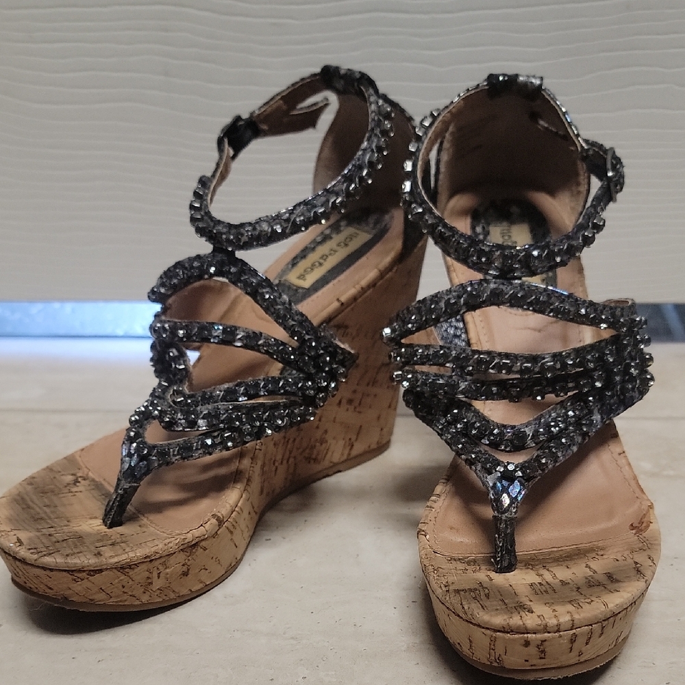 Elegant Black Wedge Sandals